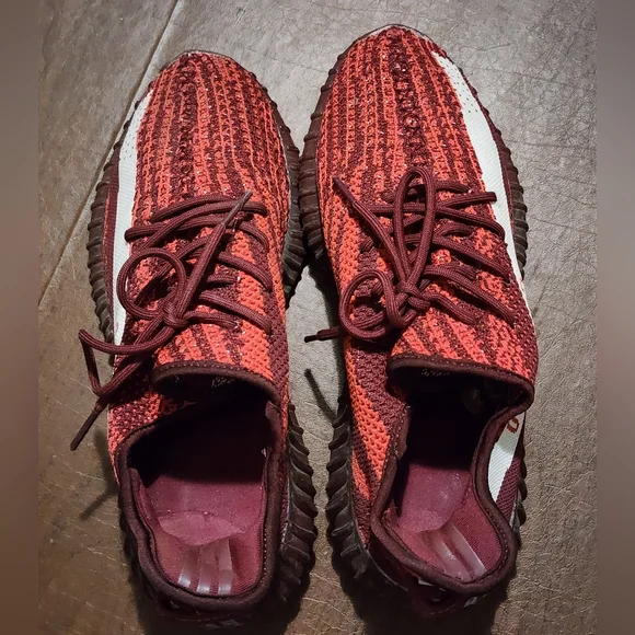 Yeezy Adidas Sneakers - Picture 4 of 6